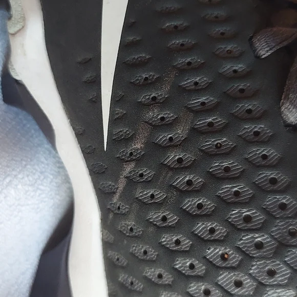 Nike FastFlex Spikes Baseball Football Sports Shoes Youth Size 11CW - Picture 8 of 8